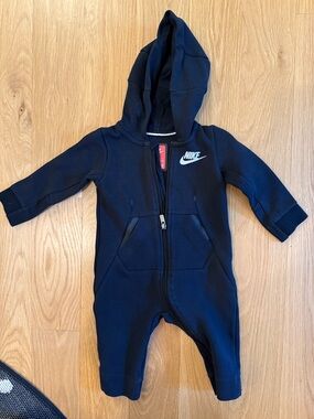 Nike Toddler Hooded One-Piece in Dark Blue